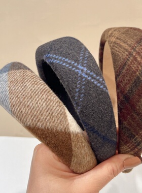 2025秋冬新款格纹毛呢深灰色咖色加宽海绵发箍韩版时尚百搭头箍女