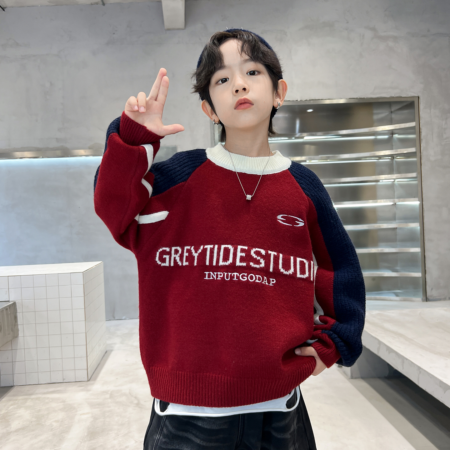 男童冬季毛衣红色2025新款加厚男