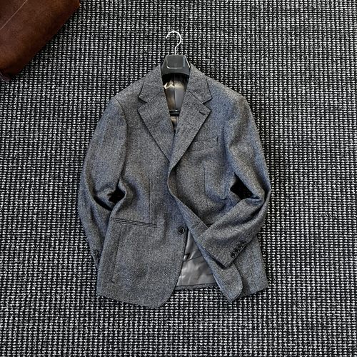 人字纹经典复古老钱西服男