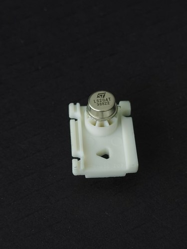 绝版意法ST原厂 LS204T全新金封双运放直接替换NE5532T OPA2111SM