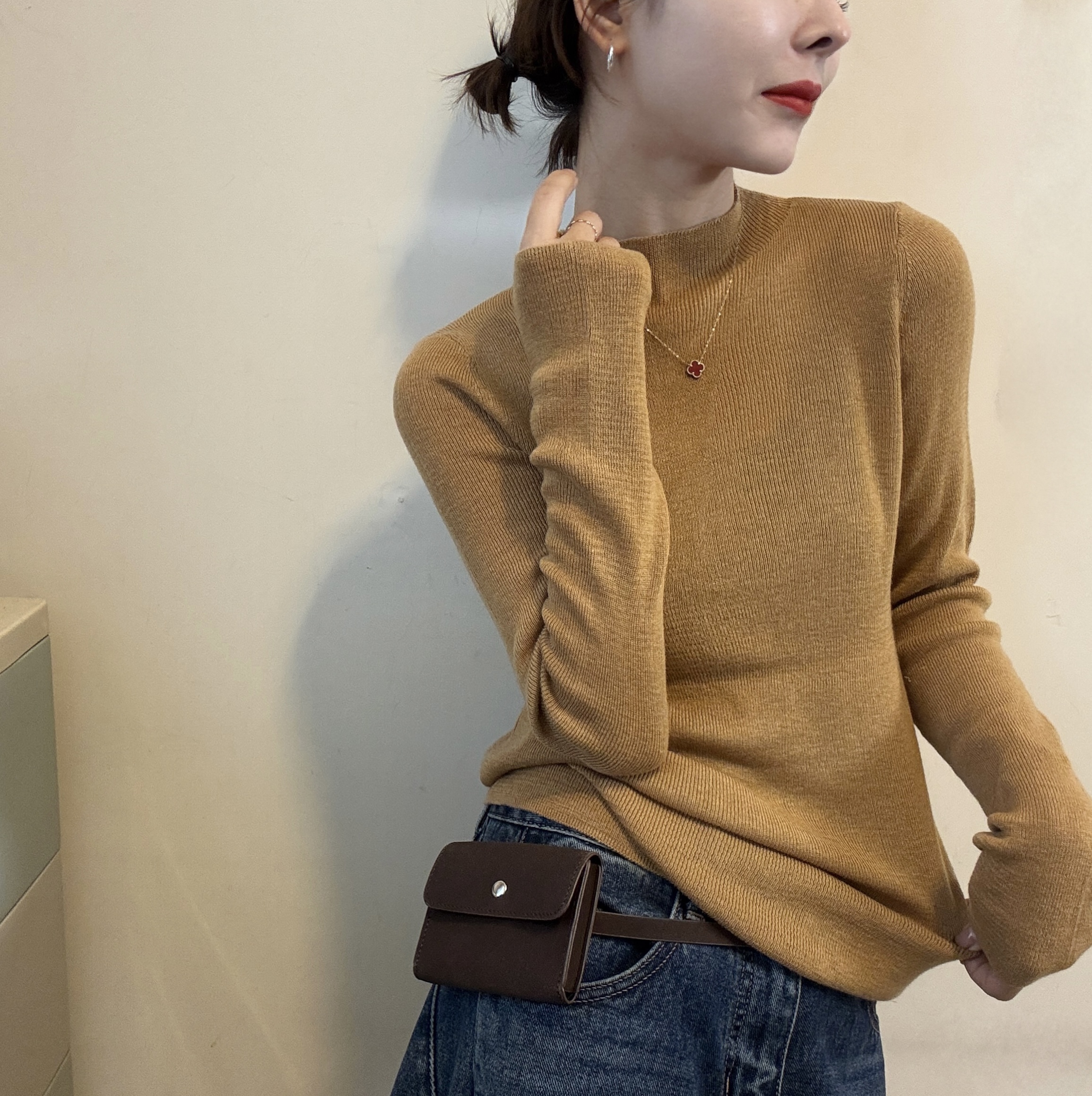 欧洲站2025秋季新款简约百搭小立领长袖净版弹力显瘦针织衫打底衫