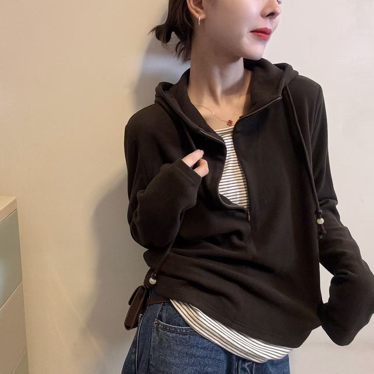 条纹拼接两件套头T恤加厚帽衫