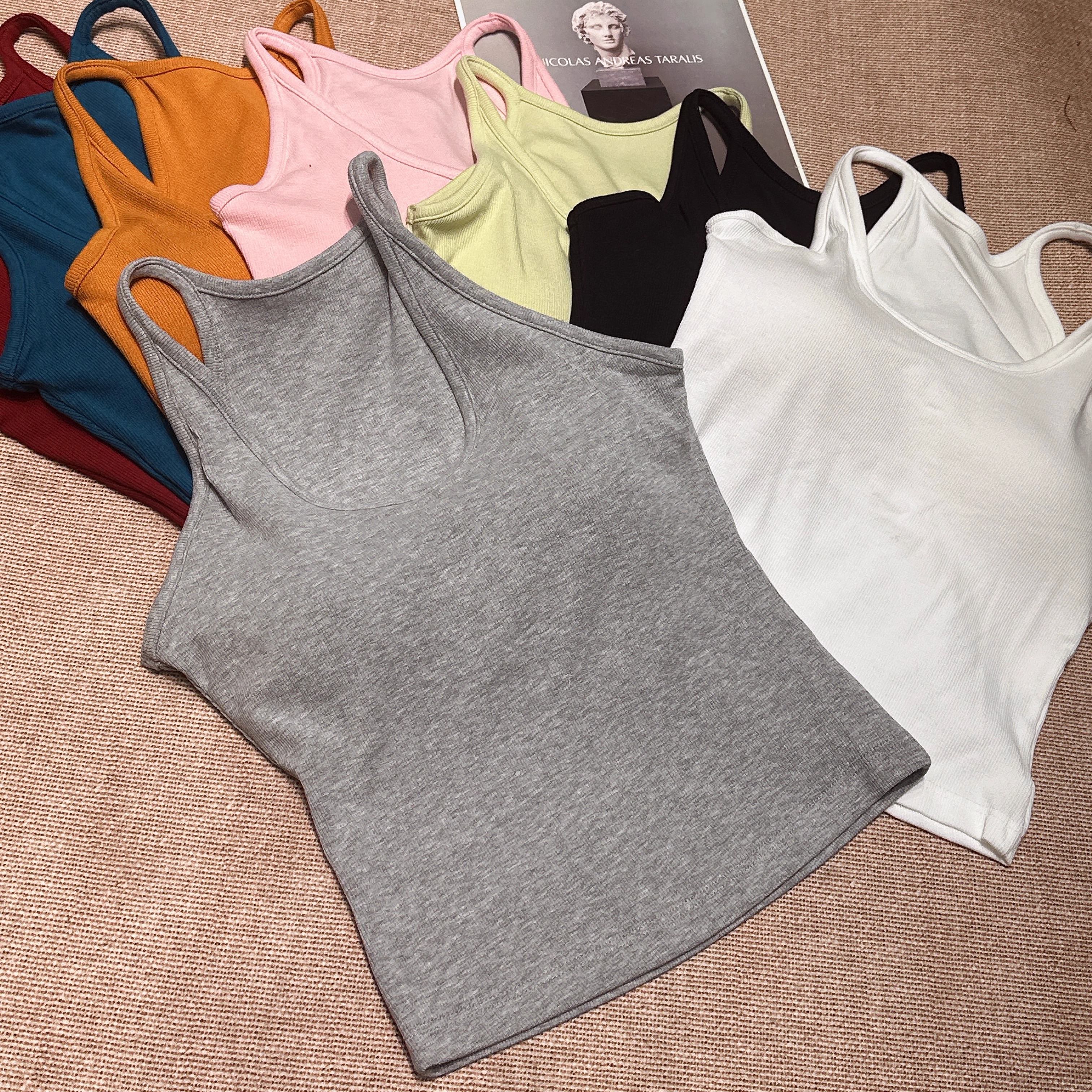 吊带打底带胸垫一体式百搭背心