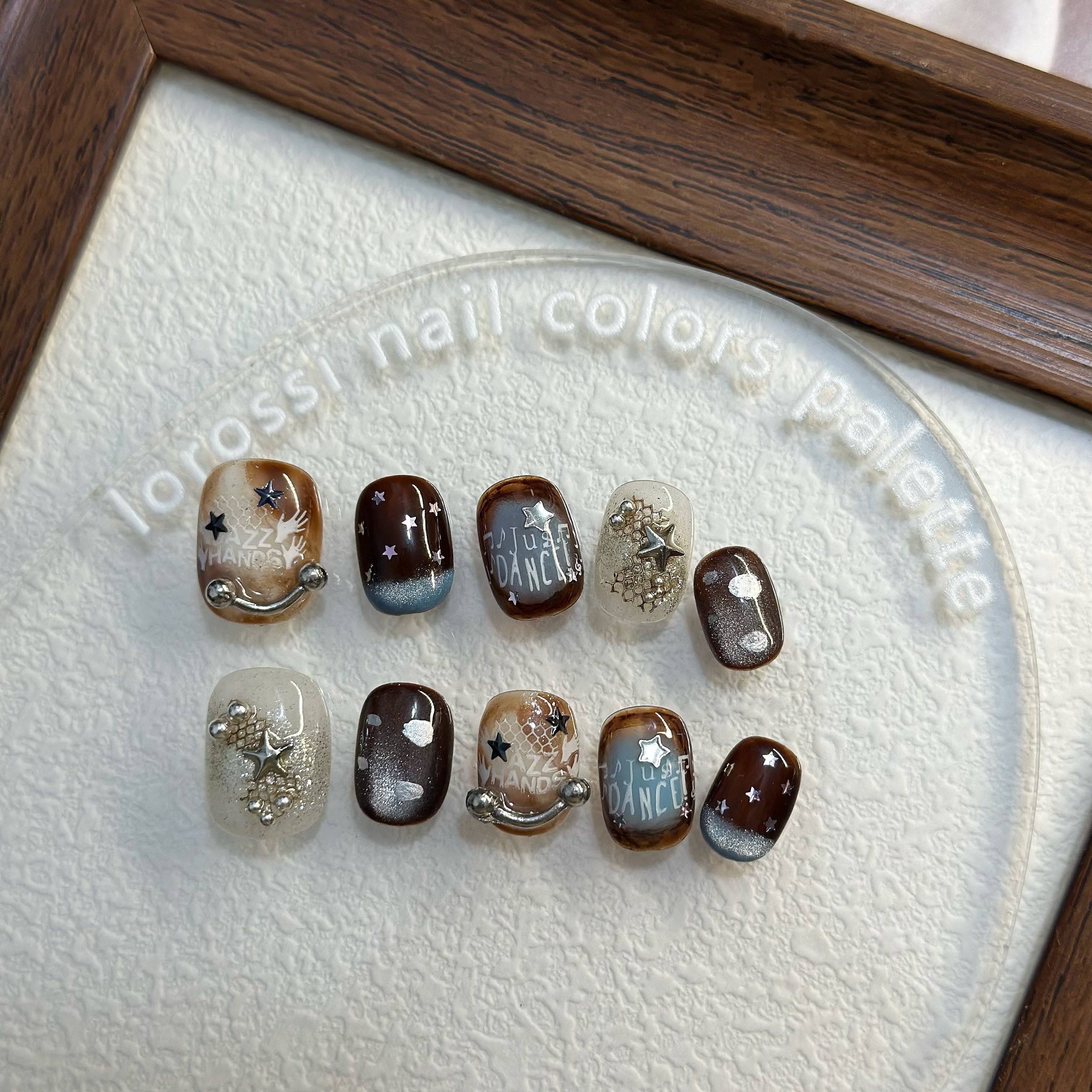 秋冬新款韩式美拉德短方圆穿戴甲