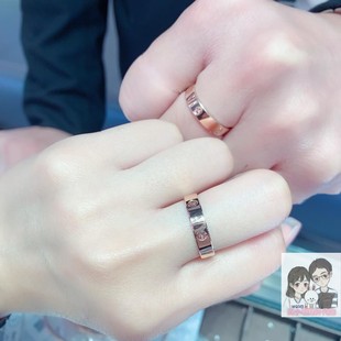 现场采购六福珠宝18K金戒指卡家款宽版玫瑰金戒指男女戒 情侣推荐