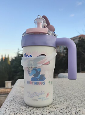 高颜值硅胶杯套疯狂动物城800ml8cm保温水杯保护套防摔耐磨防滑