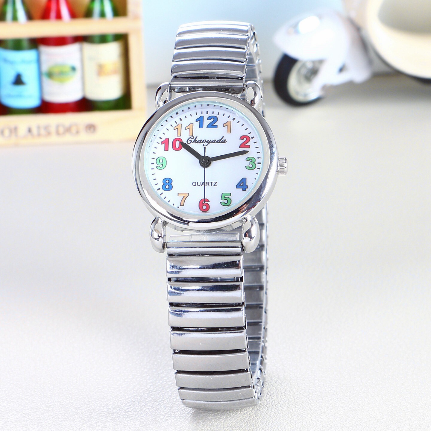 儿童版松紧弹簧带防水腕表