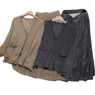 LEMAER乐玛尔【云纱雕花】100%CASHMERE80支V领羊绒开衫+镂空半裙