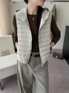 欧洲站2026秋冬新款韩版宽松显瘦百搭羽绒服马甲背心女短款外套潮