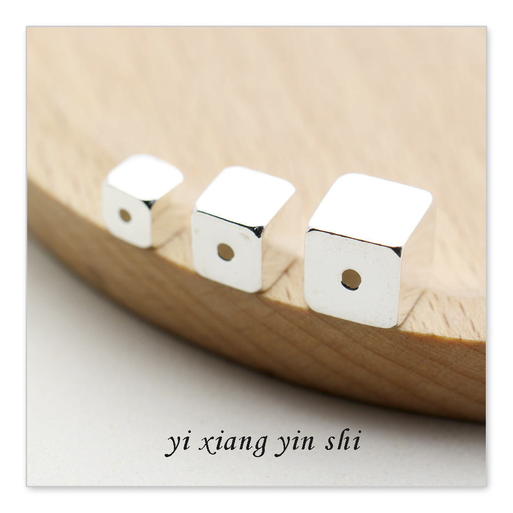 纯银光面几何正方体手链隔珠