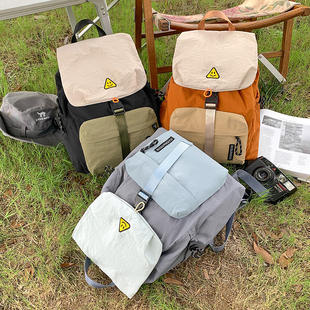 韩版超轻幼儿园入学书包儿童出行小背包男童休闲小女孩可爱双肩包