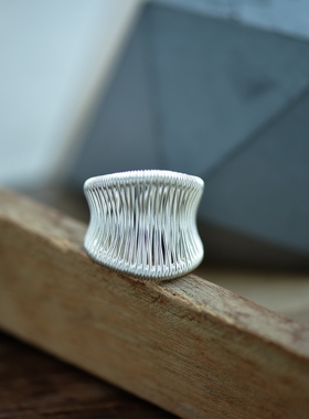 【缕】银丝素色手工泰国纯银宽面透气食指戒指女开口可调节银戒女