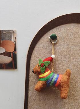尼泊尔手工羊毛毡彩虹小狗包包挂件卡通情侣礼物立体公仔成品