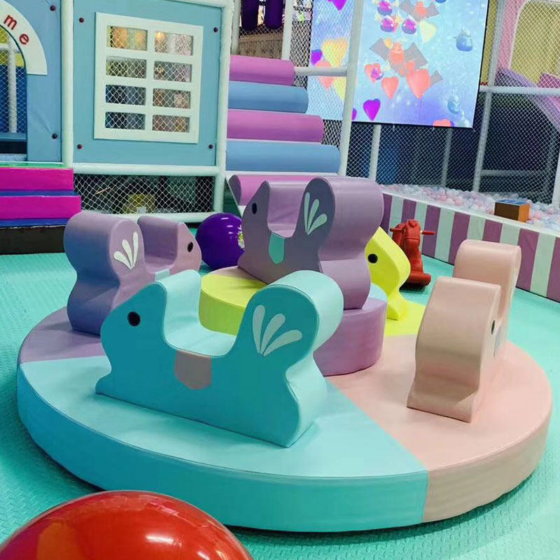 淘气堡电动松鼠转盘 室内儿童乐园动物旋转 亲子游乐场设施定制
