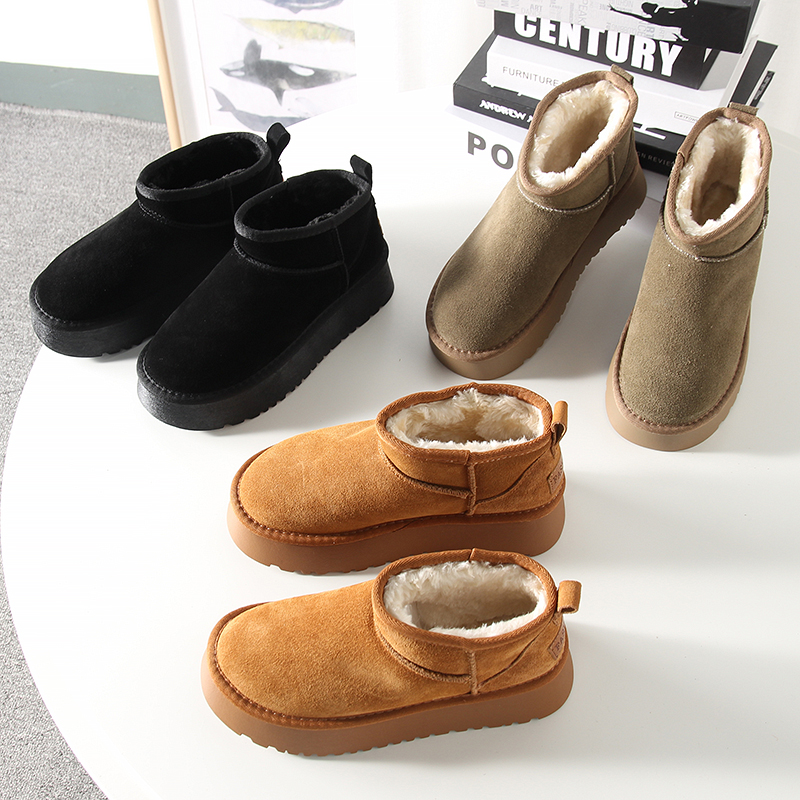 周冬雨同款牛反绒雪地靴女2024冬季新款短筒真皮厚底轻便舒适棉鞋