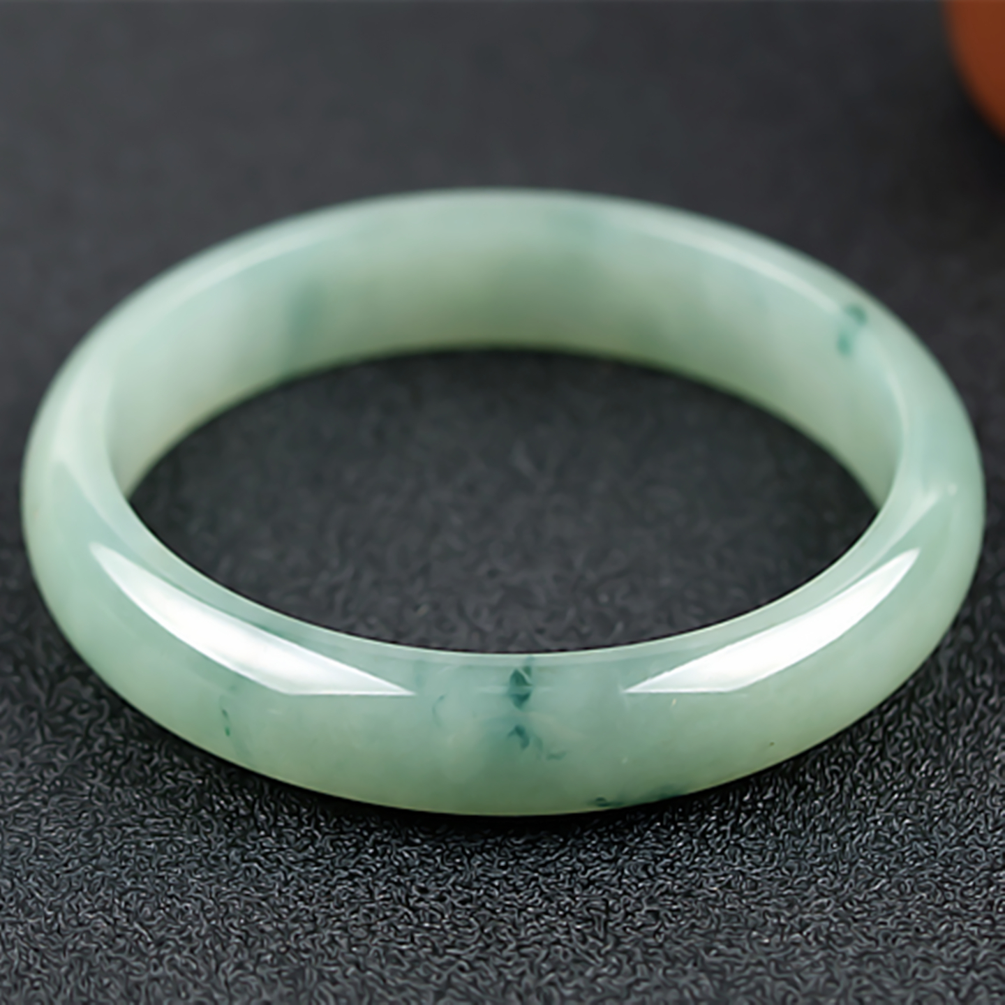 翡翠A货手镯冰种湖水绿飘花起胶