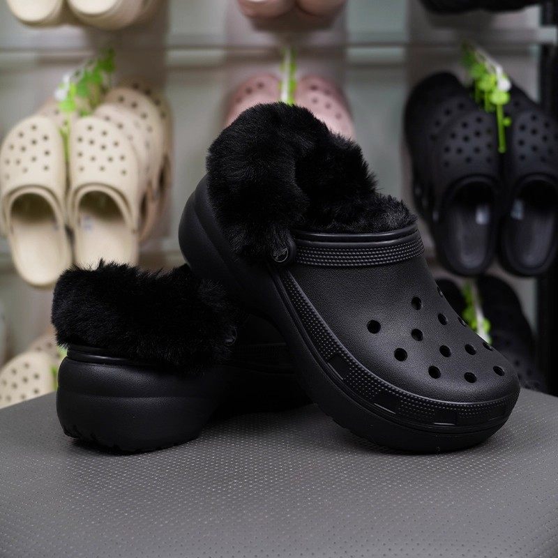 Crocs卡骆驰经典云朵暖绒洞洞鞋女鞋冬季保暖暖棉毛毛拖鞋212854