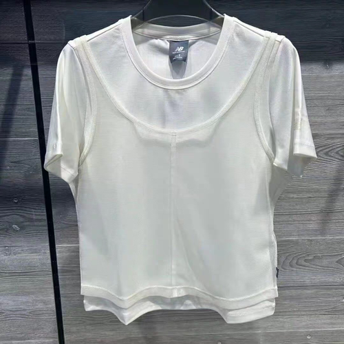 New Balance NB夏款女子运动休闲T恤两件套百搭短袖上衣WT62235W