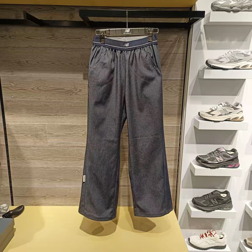 New Balance NB夏款女子时尚舒适宽松梭织运动休闲长裤WB61A29T