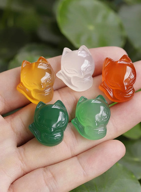 红玛瑙狐狸小吊坠绿玉髓