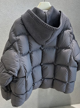 针织连帽拼接假两件泡芙羽绒服外套女保暖加厚过冬95白鸭绒新国标