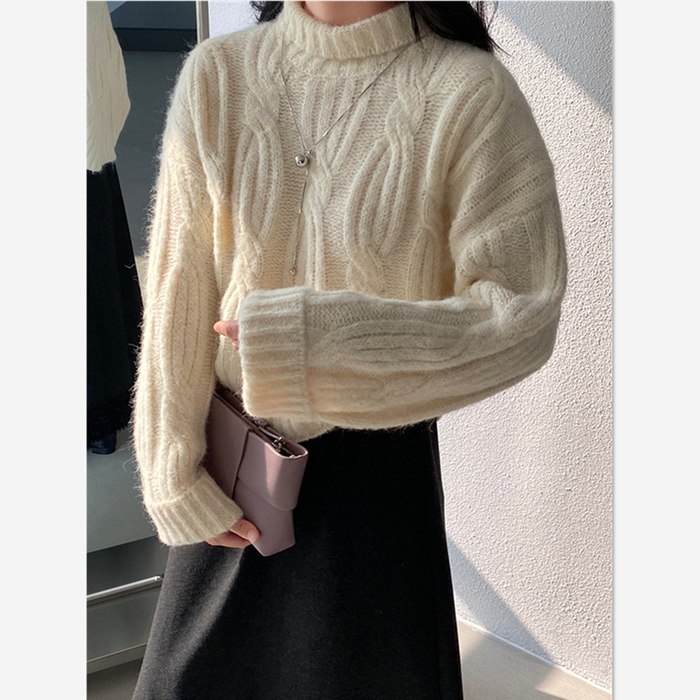 春秋冬季高领软糯短款麻花羊毛针织衫毛衣女套头宽松加厚保暖上衣