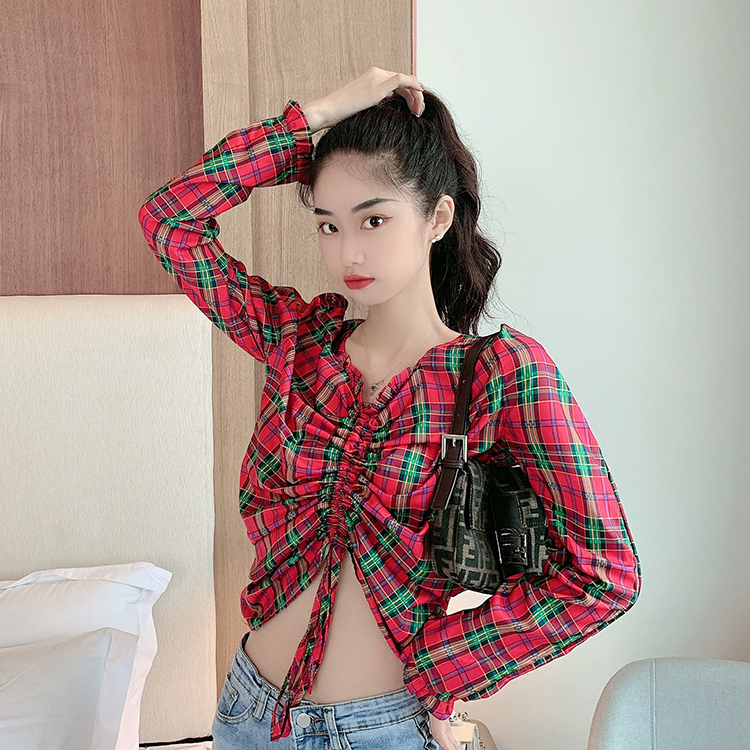 Real price, retro and slim, can wear two drawstring short red plaid top