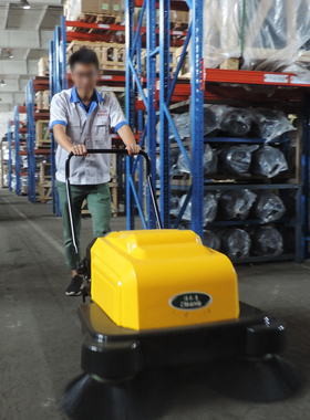 水泥地面扫地机手推式充电清扫车洁乐美KM-1050S吸尘喷雾除尘机器