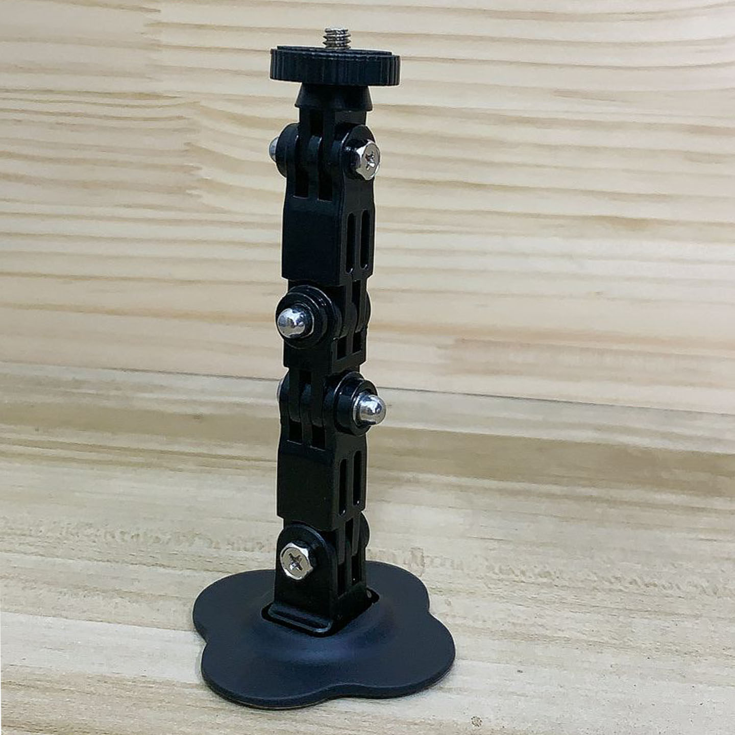 头盔支架GOPRO运动相机柔性粘贴底座大疆骑行弧形下巴固定配件