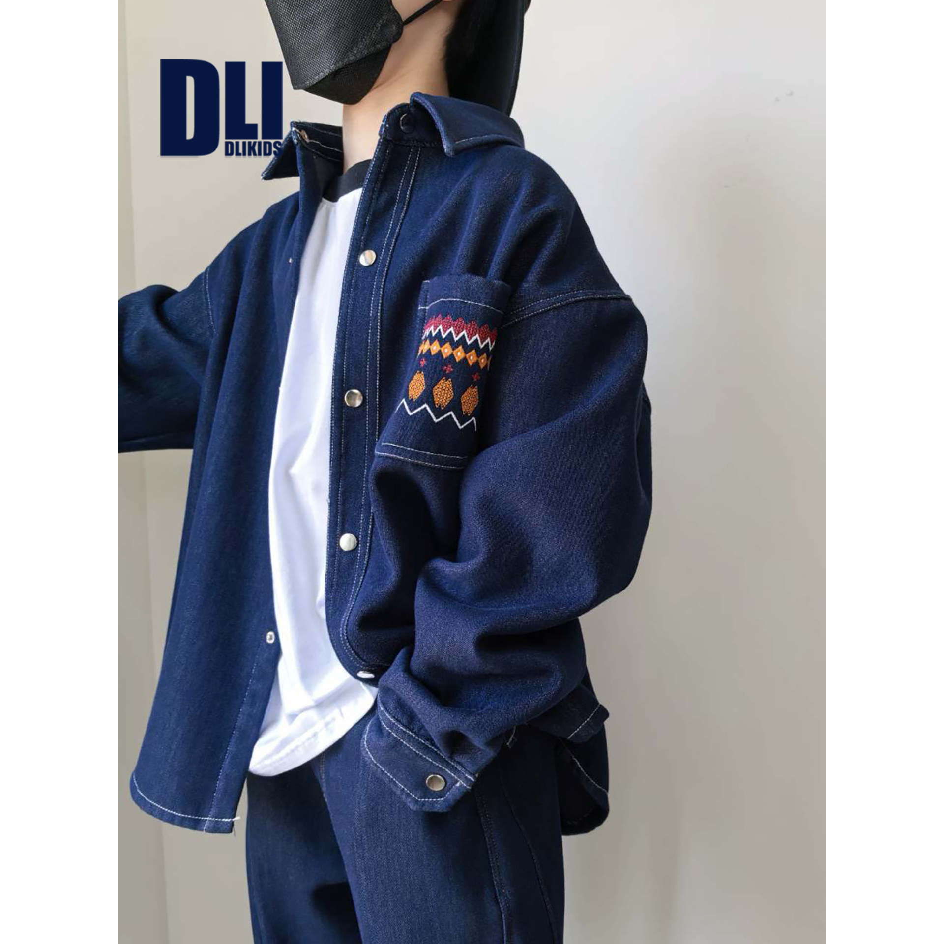 DLIDLIKIDS秋冬新款男女童费尔岛刺绣一体绒牛仔衬衫儿童加绒外套
