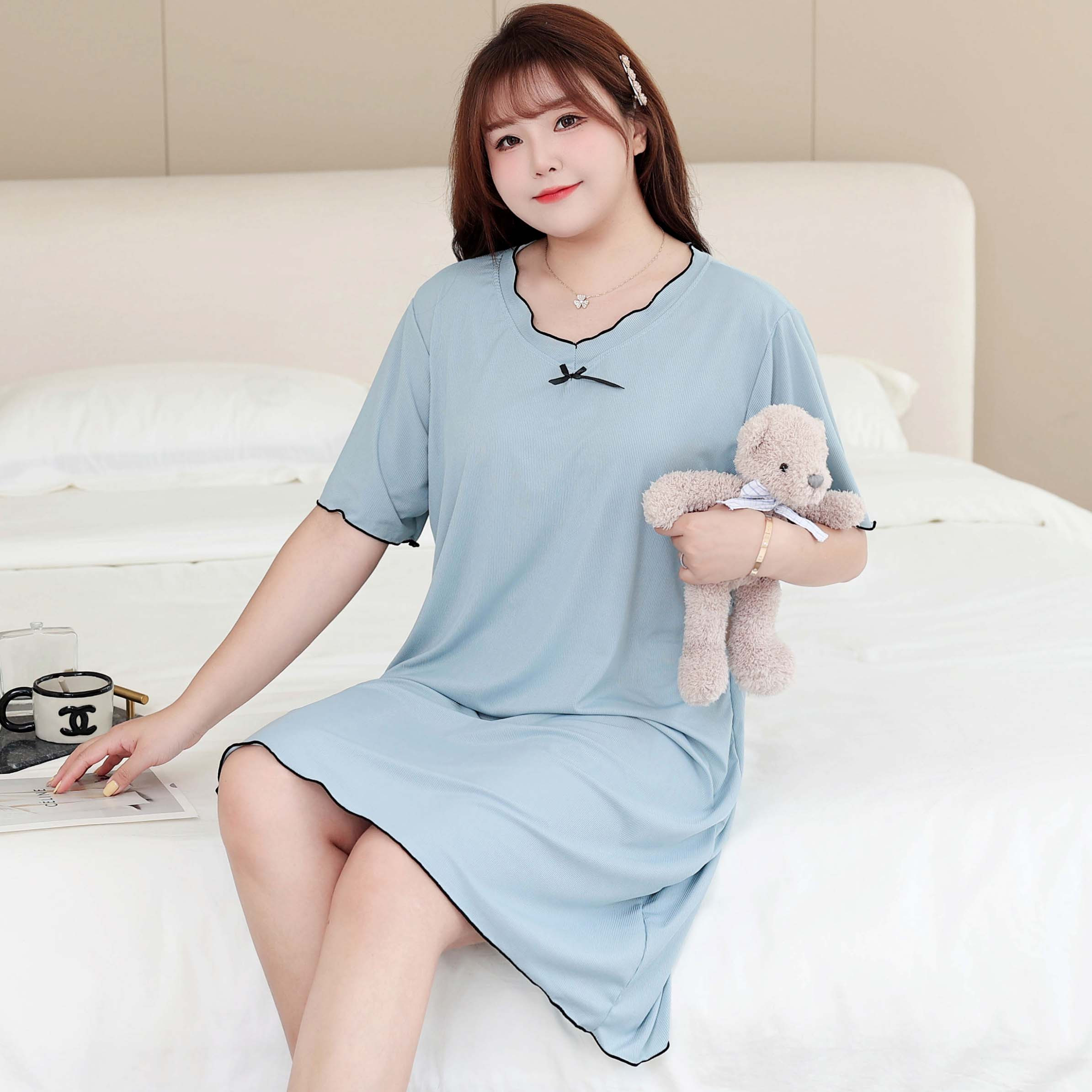 여성용 대형 반팔 잠옷은 체중을 추가하여 300파운드 지방 MM 여름 느슨한 얇은 섹션 스레드 얼음 실크 곰팡이 레이스를 증가시킵니다