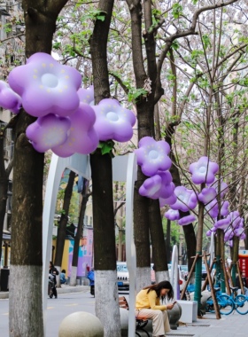 大树装饰泡雕桃花节充气花朵仿真樱花节有钱花商场网红景打卡区
