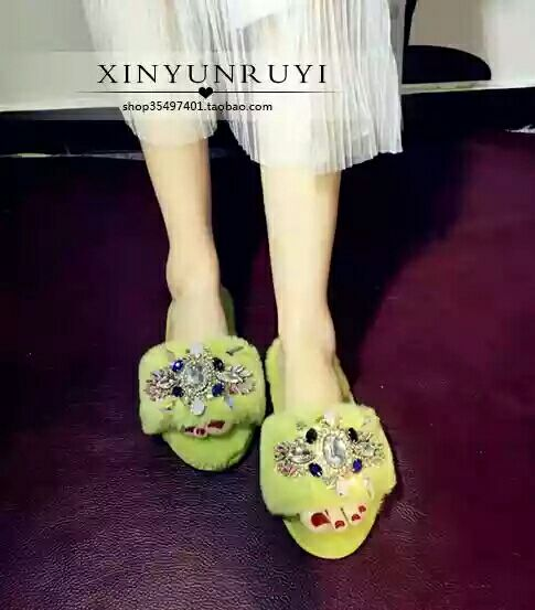 XYRY 手工原创 奢华重工复古克洛伊风格水钻皮毛一体羊毛一字拖鞋