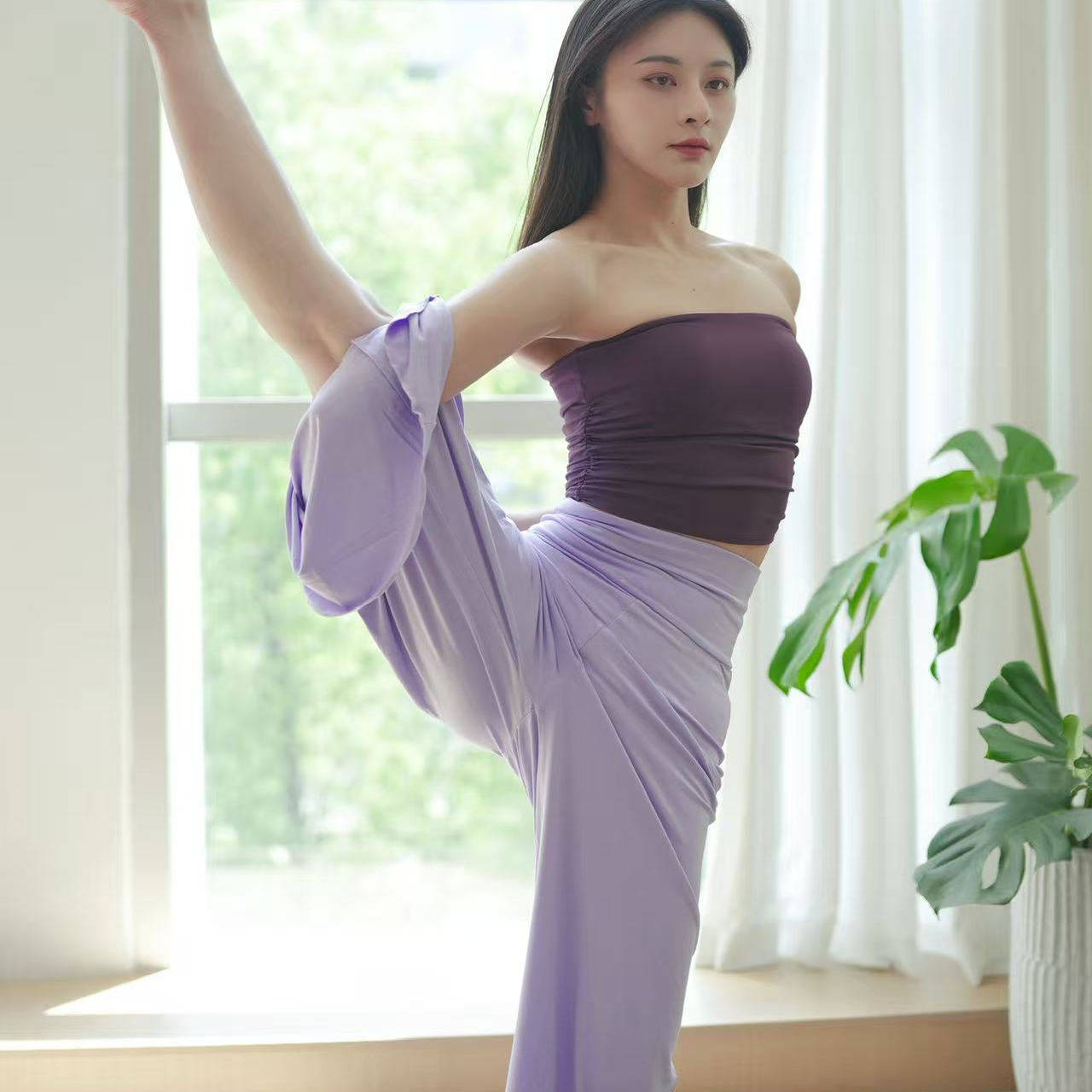 [运动伴侣-侧边褶皱裸感防滑抹胸]瑜伽运动健身普拉提裹胸美背