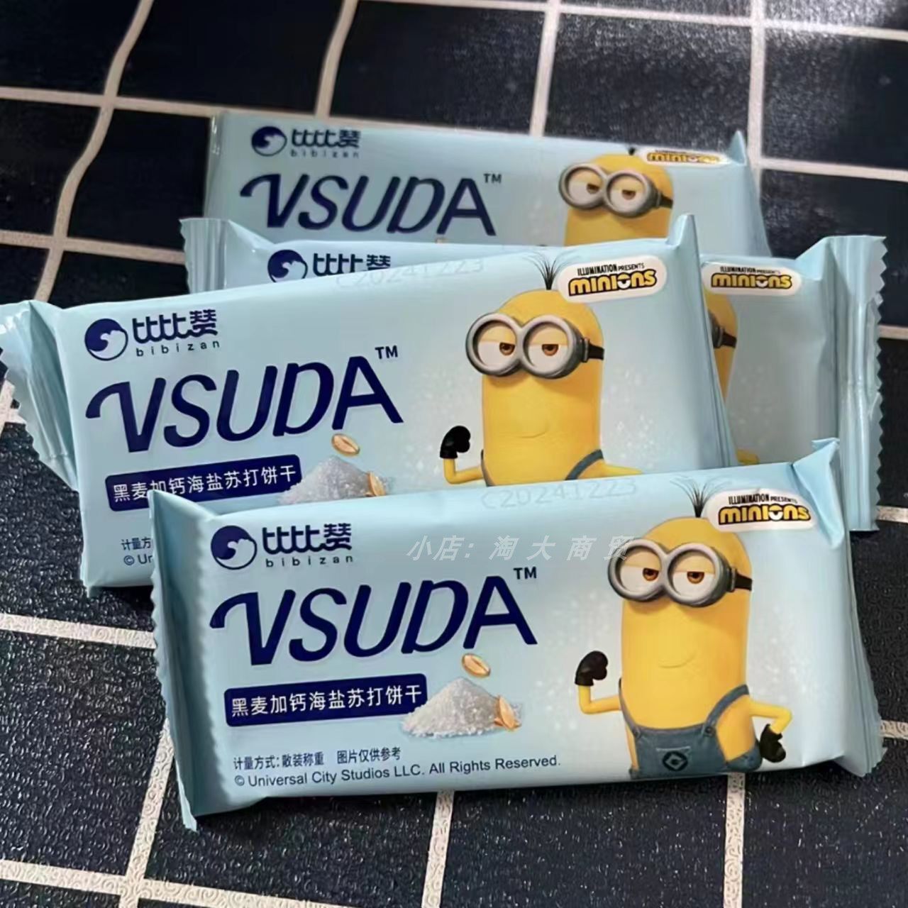 比比赞小黄人联名黑麦苏打饼干