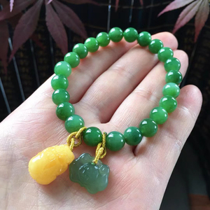 高档和田碧玉菠菜绿单圈手链搭配蜜蜡貔貅吊坠碧玉如意女手串