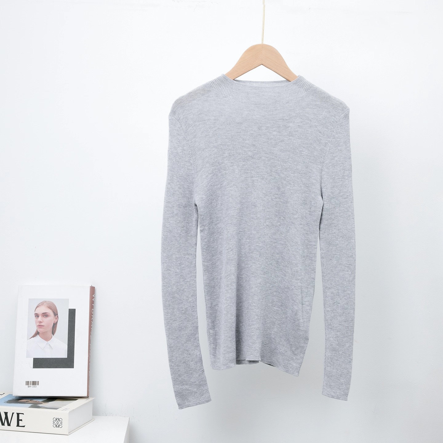 内搭长袖圆领2026年春季简约风