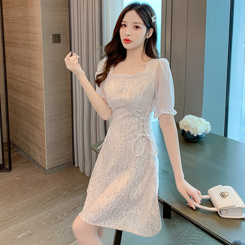 Real shooting summer fashion celebrity slim waist super fairy broken flower square collar lace stitching dress