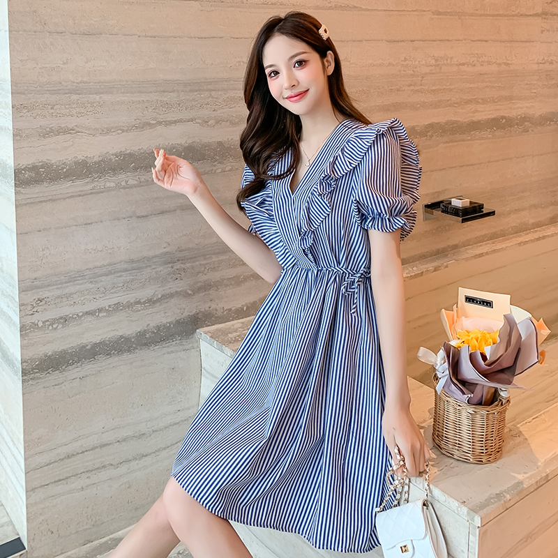 French Platycodon grandiflorum small fragrance bubble sleeve waist closed holiday small blue dress princess skirt