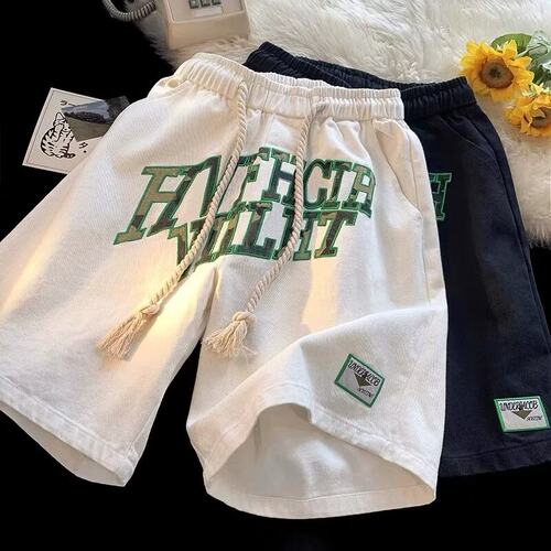 休闲短裤男夏季2026新款美式复古五分裤子高街潮牌宽松运动沙滩裤