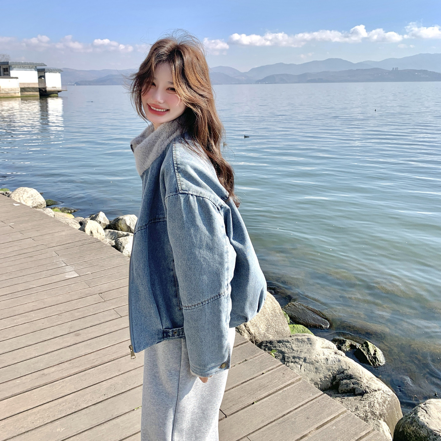 【新款】出货2C200-2561-P225-K338-加厚环保毛内衬牛仔外套,女装短外套,2C200