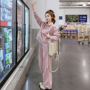 粉色休闲运动服套装女2025年春季新款蕾丝拼接卫衣配阔腿裤两件套图片