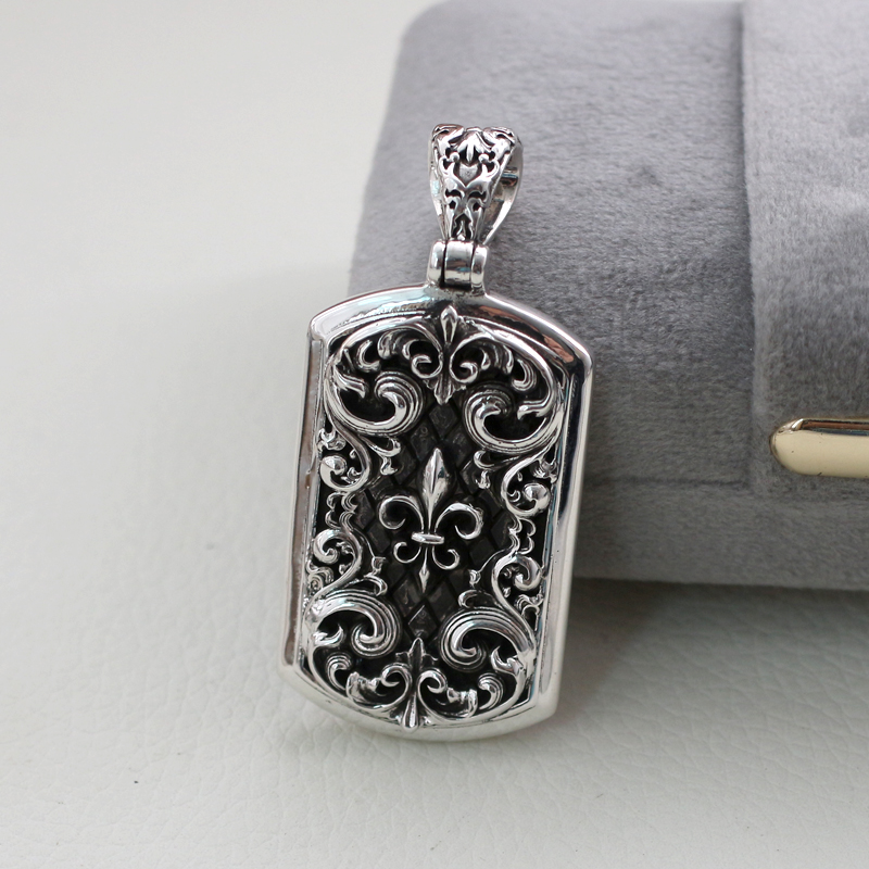 男女通用纯银军花吊坠