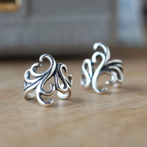 925银唐草纹耳夹复古风格