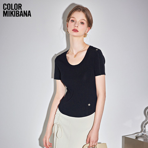 Mikibana圆领薄款装饰五金短袖正肩女式T恤针织衫女J41TT3198