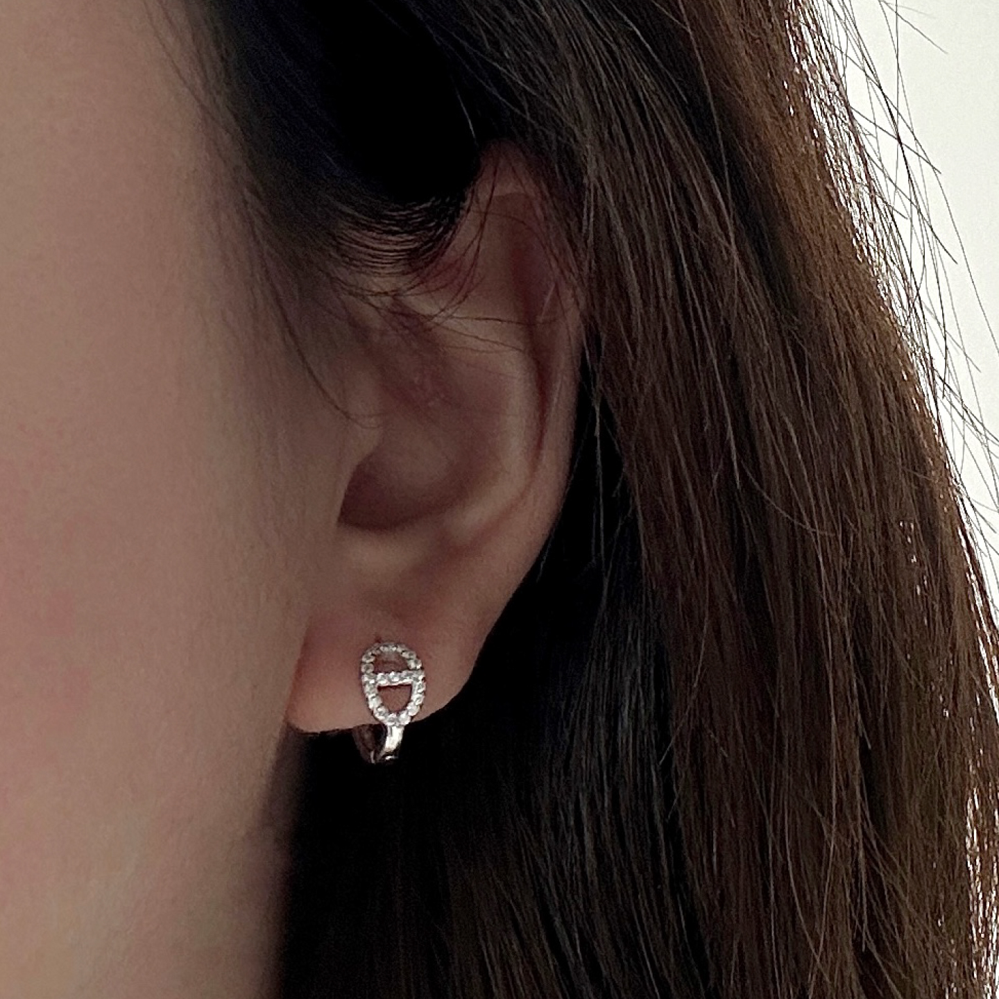 Berber 猪鼻闪钻迷你小耳圈 s925纯银 简约精致百搭日常
