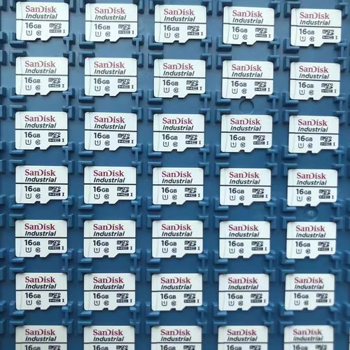 闪迪行车记录仪监控摄像头储存卡