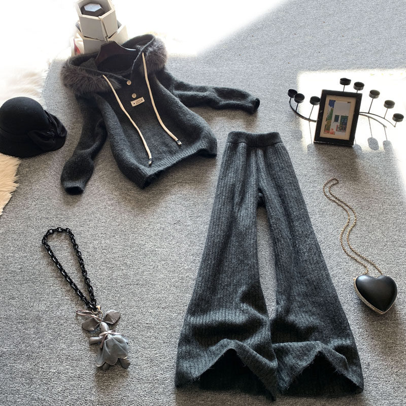 休闲时尚针织套装女秋冬搭配一整套毛领连帽毛衣显瘦阔腿裤两件套