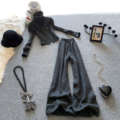 休闲时尚毛衣阔腿裤针织套装秋冬