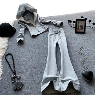休闲运动时尚套装女春秋搭配一整套翻领短款连帽卫衣微喇裤两件套